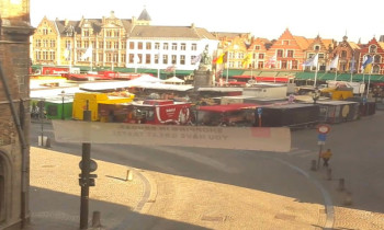 Imagen de vista previa de la cámara web Bruges - Market Square